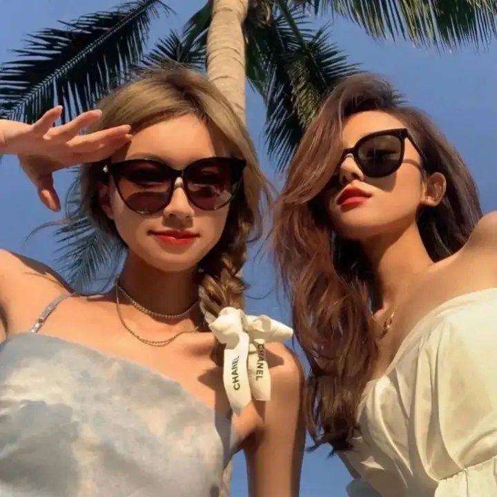 战地琴人海报